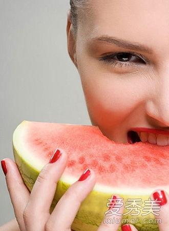 吃瓜吃到自己脸上,从旁观者到当事人