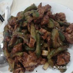 大瓜美食吃牛肉,牛肉盛宴，尽享舌尖上的美味之旅